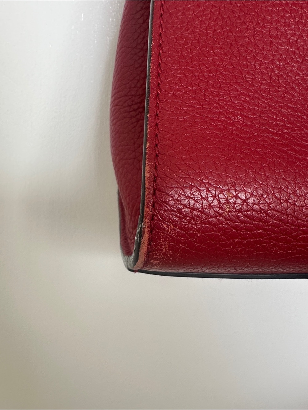 Gucci Red Leather Top Handle Satchel with Gold Double G - Picture 3 of 12